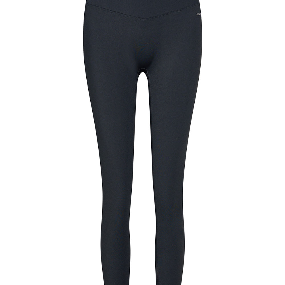 
                      
                        Front view of the Westbourne High Waist Wrap Waistband leggings from Stretch Studio London. Featuring a soft yet structured fit, these leggings are designed for working out and brunch dates and everything inbetween.
                      
                    